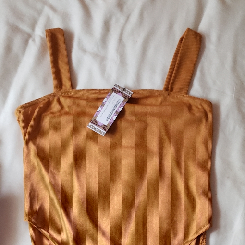 NWT Boohoo Bodysuit with thick straps.  Size L